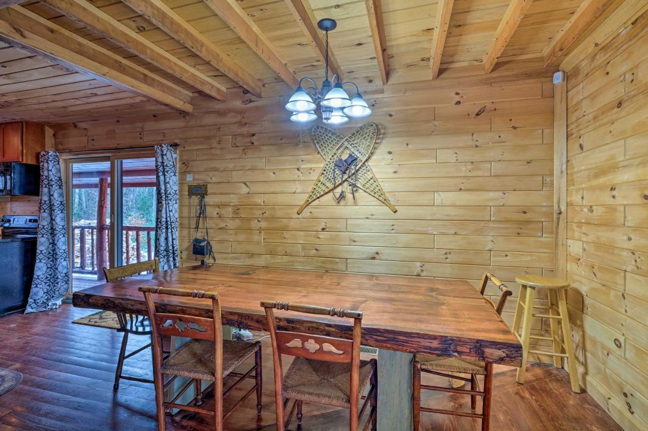 Secluded Johnsburg Retreat With Hot Tub And Fire Pit Villa Екстериор снимка